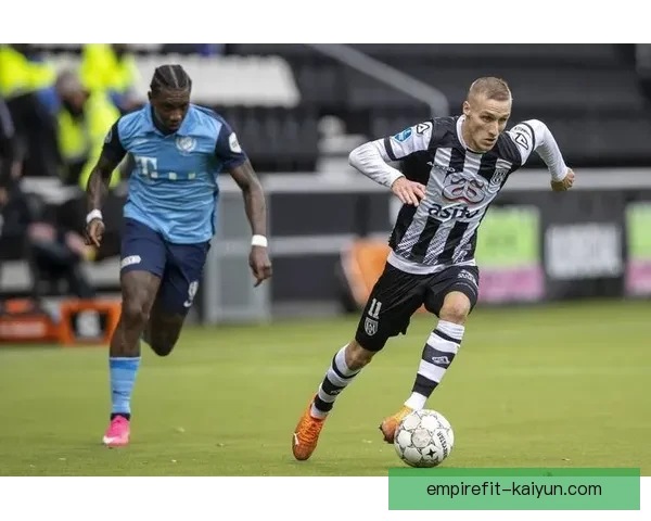 乌拉圭队球员潜力持续提升，年轻新星表现稳健值得关注